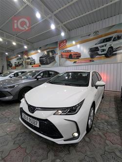 تۆیۆتا کۆرۆلا